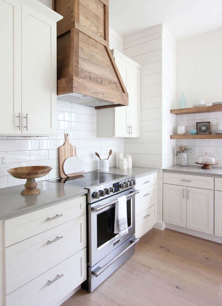 Choosing the Perfect Kitchen Cabinet Color to Match Your Walls - Plank